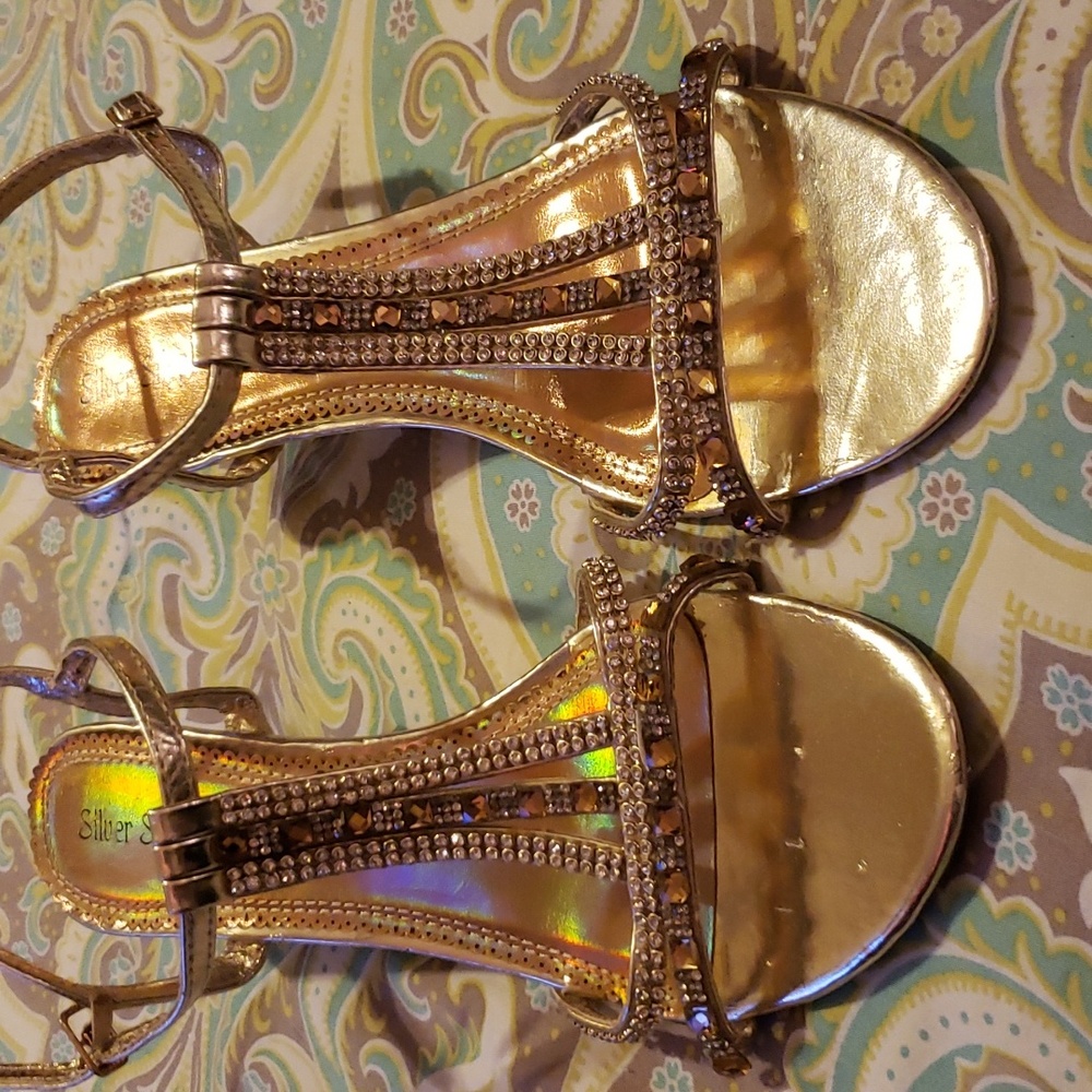 Gold studded strappy 2in heal